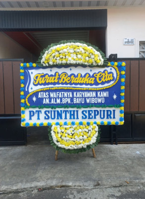 Papan Bunga Duka di Salatiga