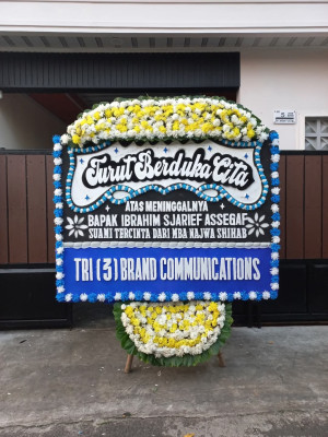 Papan Bunga Duka di Salatiga